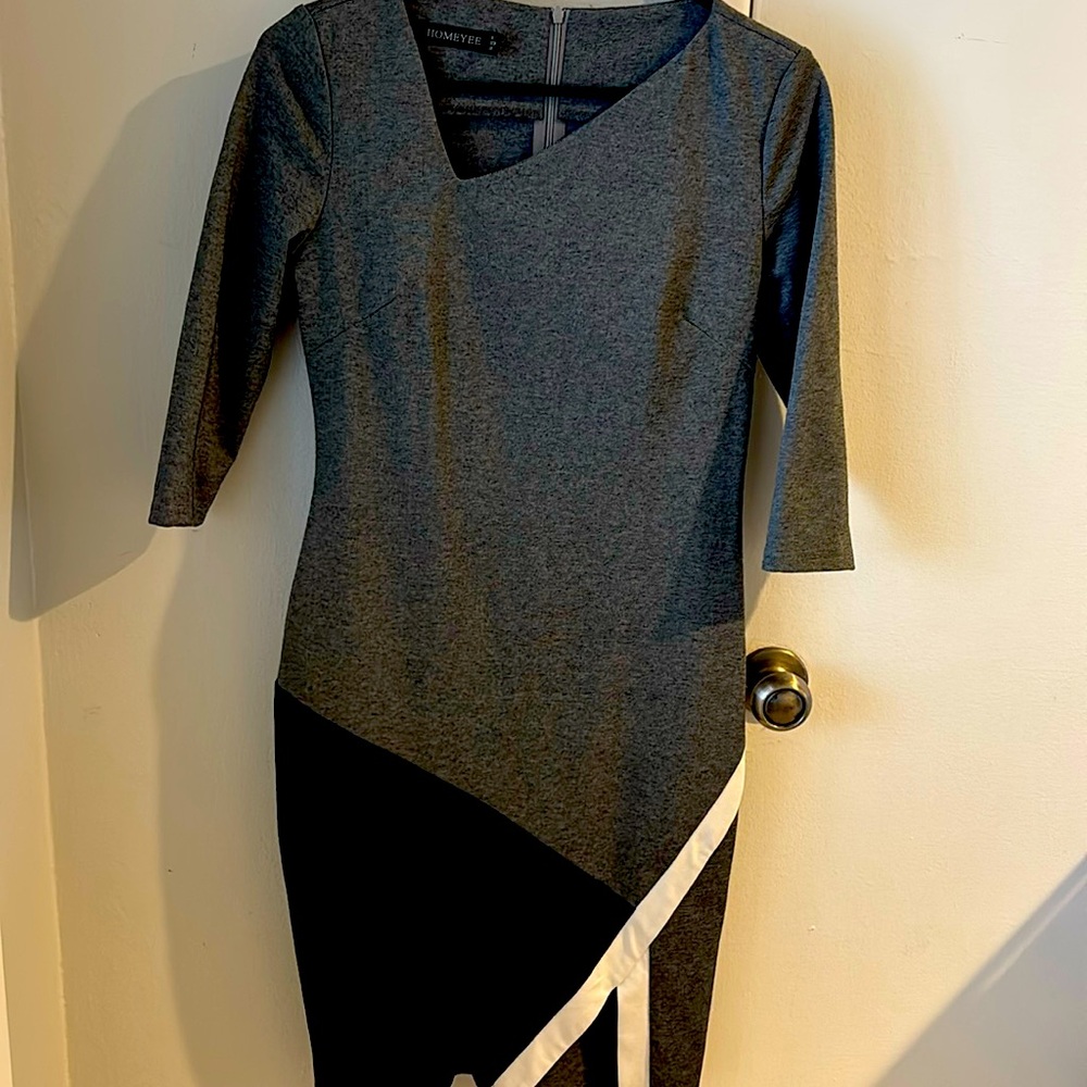 Beautiful dress. Worn once